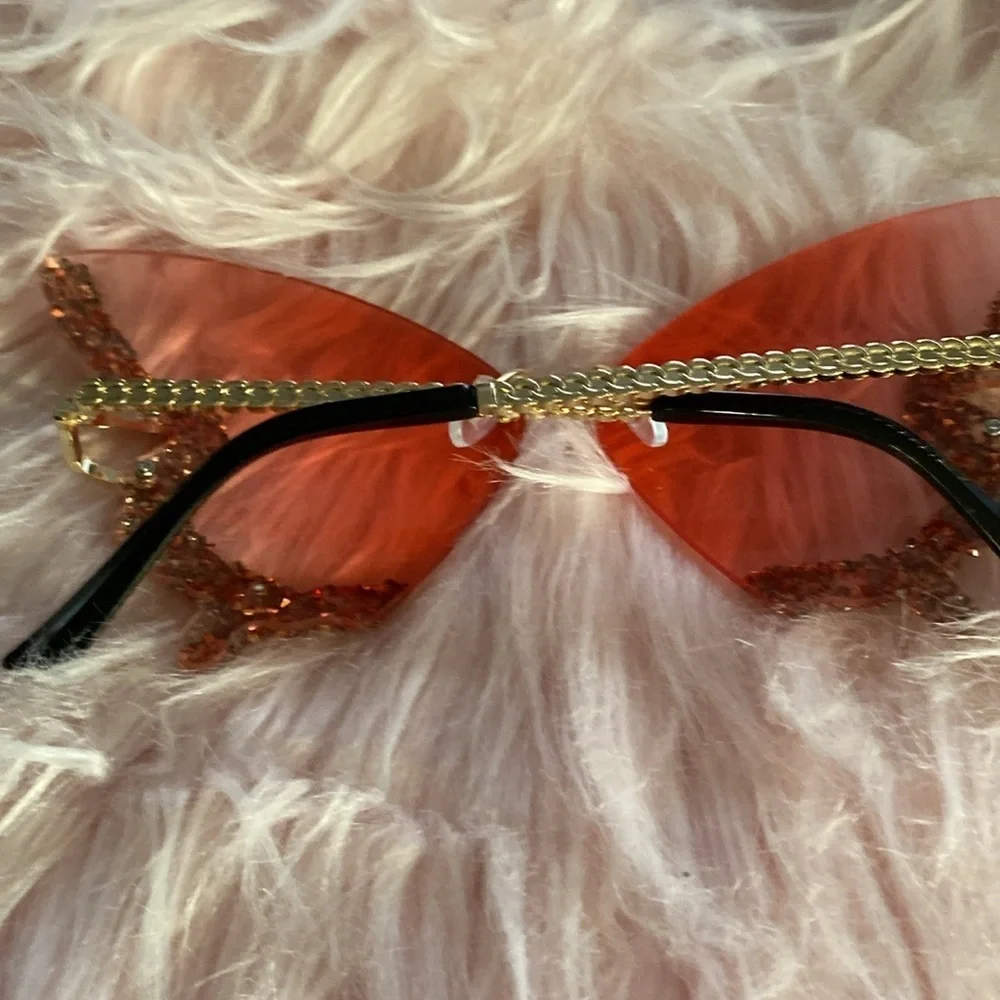 Butterfly sunny glasses
